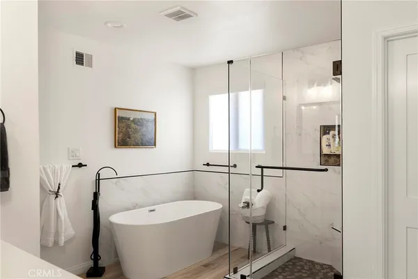$2,395,000 | 125 East Avenida Junipero, San Clemente, CA 92672