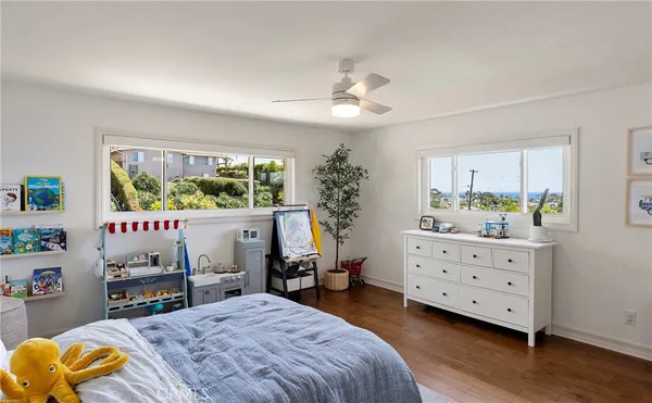 $2,395,000 | 125 East Avenida Junipero, San Clemente, CA 92672