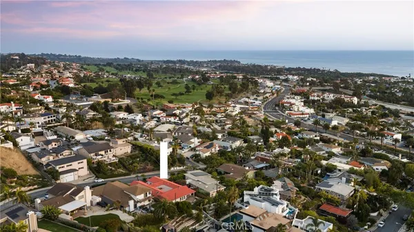$2,395,000 | 125 East Avenida Junipero, San Clemente, CA 92672