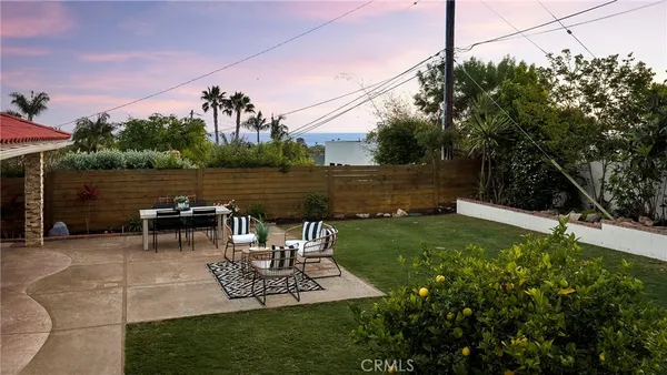 $2,395,000 | 125 East Avenida Junipero, San Clemente, CA 92672