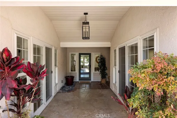 $2,395,000 | 125 East Avenida Junipero, San Clemente, CA 92672