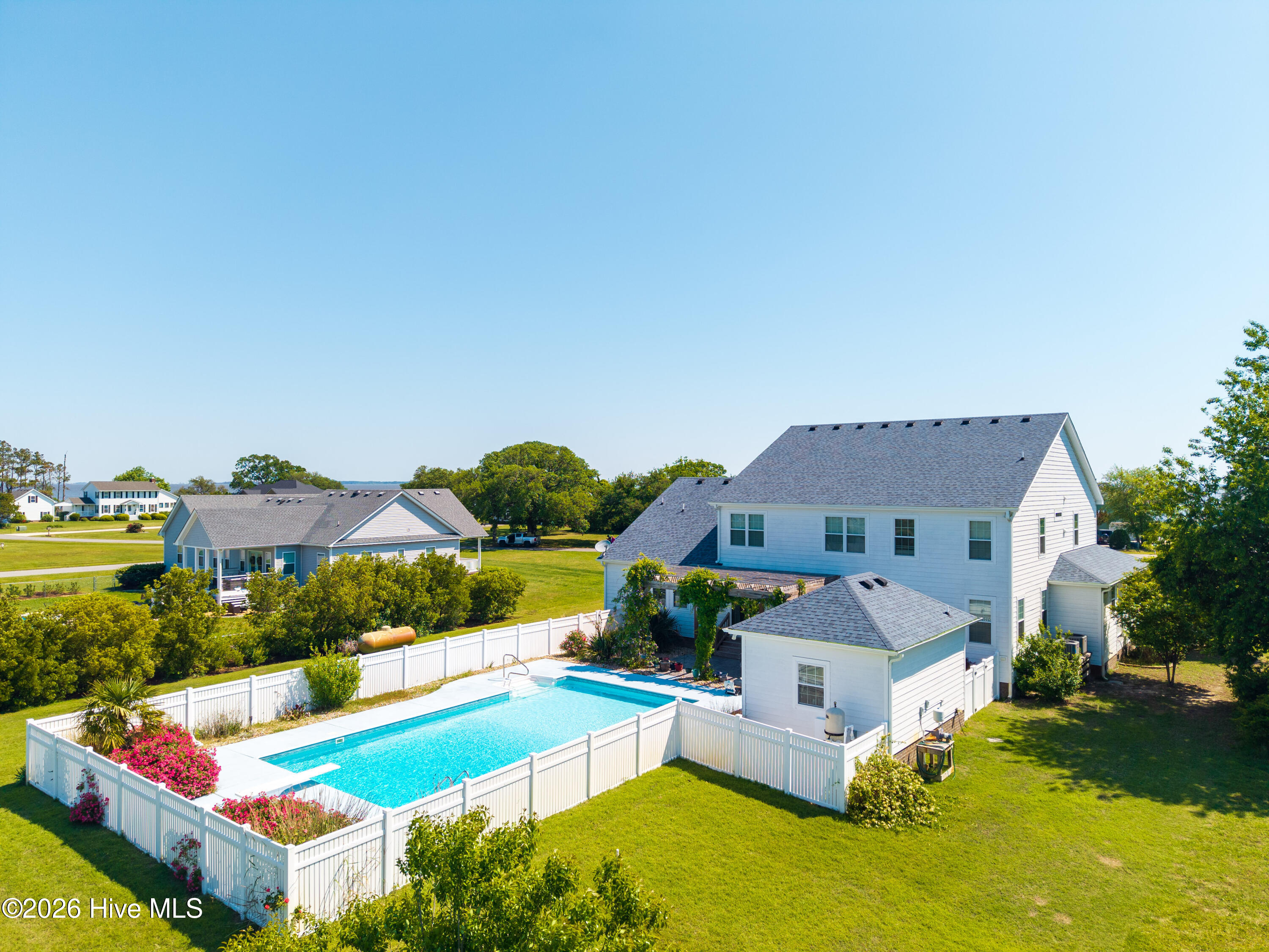 111 Belle View Currituck, NC 27929 - Photo 47 of 78 ext-10
