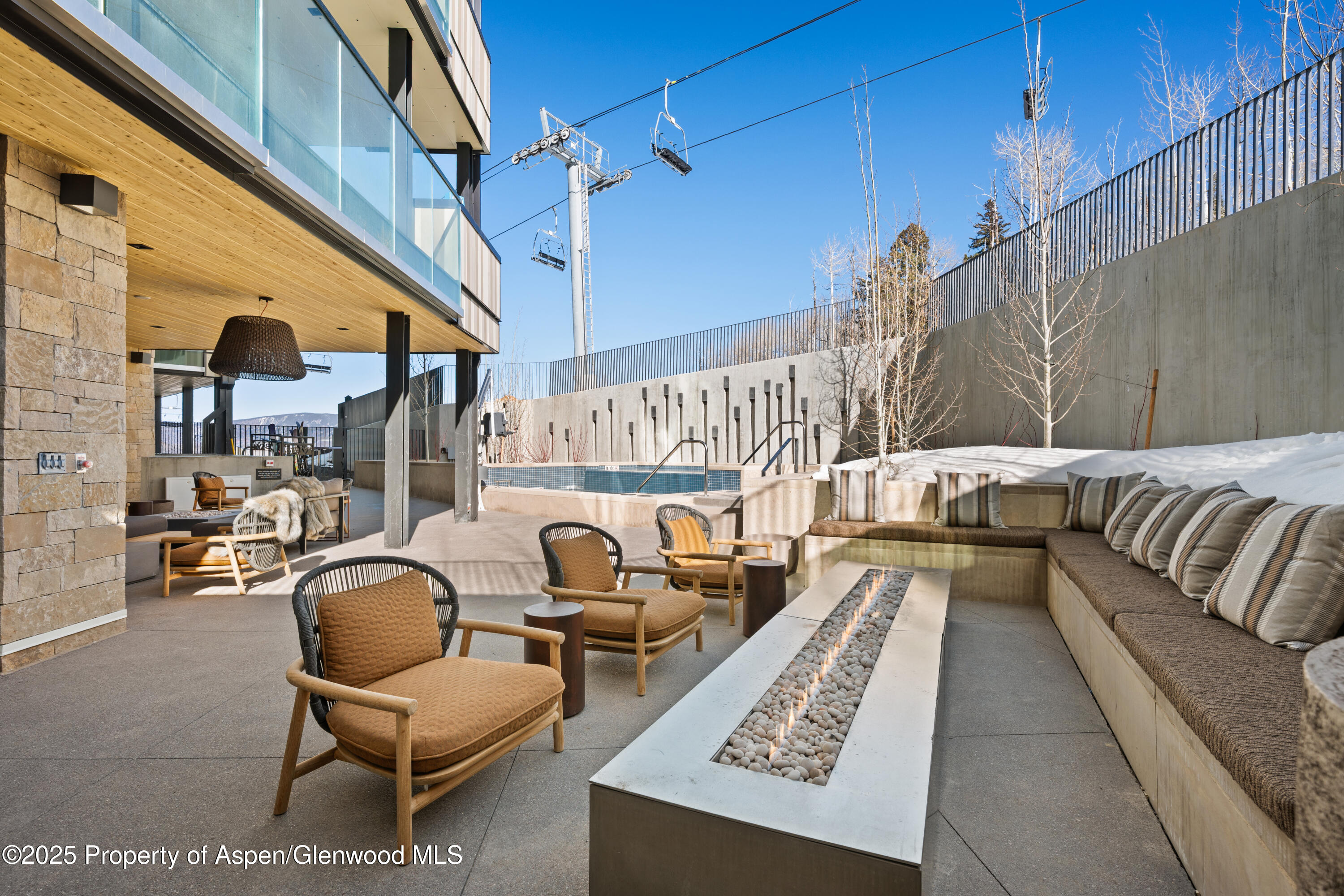 180 Wood Road, Unit 304 Snowmass Village, CO 81615 - Photo 44 of 61 53-180WoodRd304_25031053
