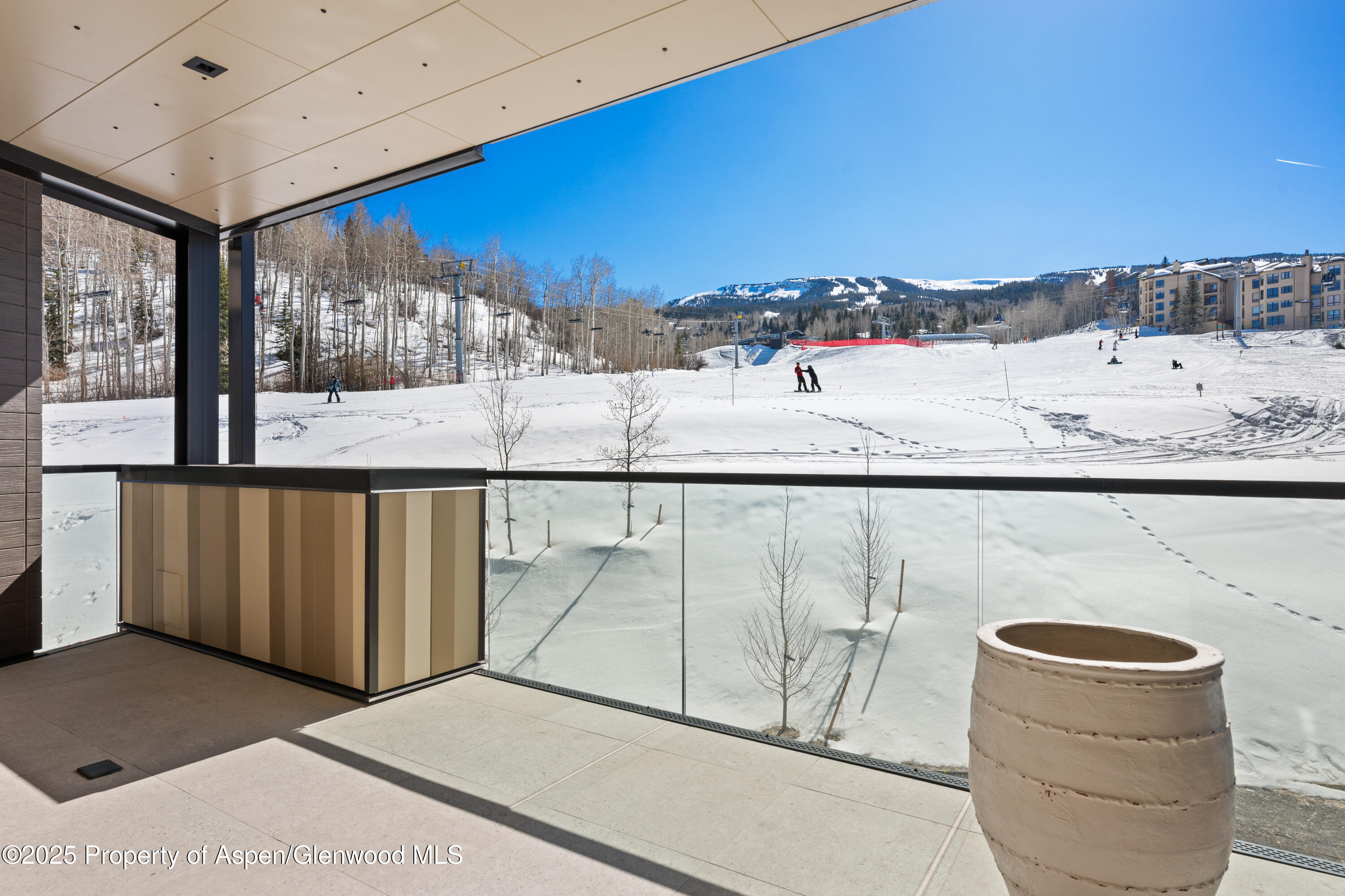 180 Wood Road, Unit 304 Snowmass Village, CO 81615 - Photo 5 of 61 09-180WoodRd304_25031009