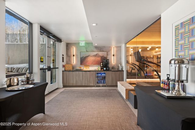 $14,180,000 | 180 Wood Road, Unit 304, Snowmass Village, CO 81615