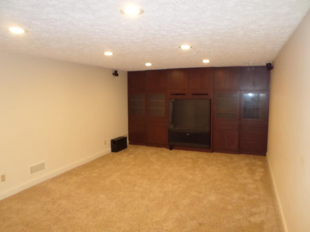 1240 Bittersweet Lane Rochester, IN 46975 - Photo 20 of 24