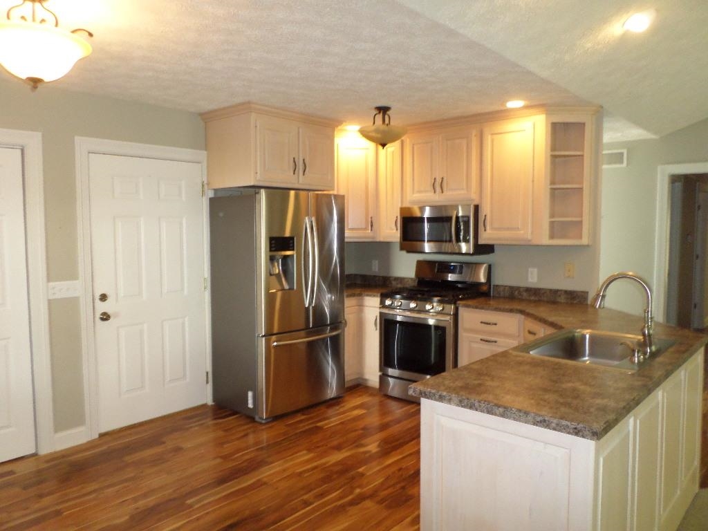 1240 Bittersweet Lane Rochester, IN 46975 - Photo 8 of 24
