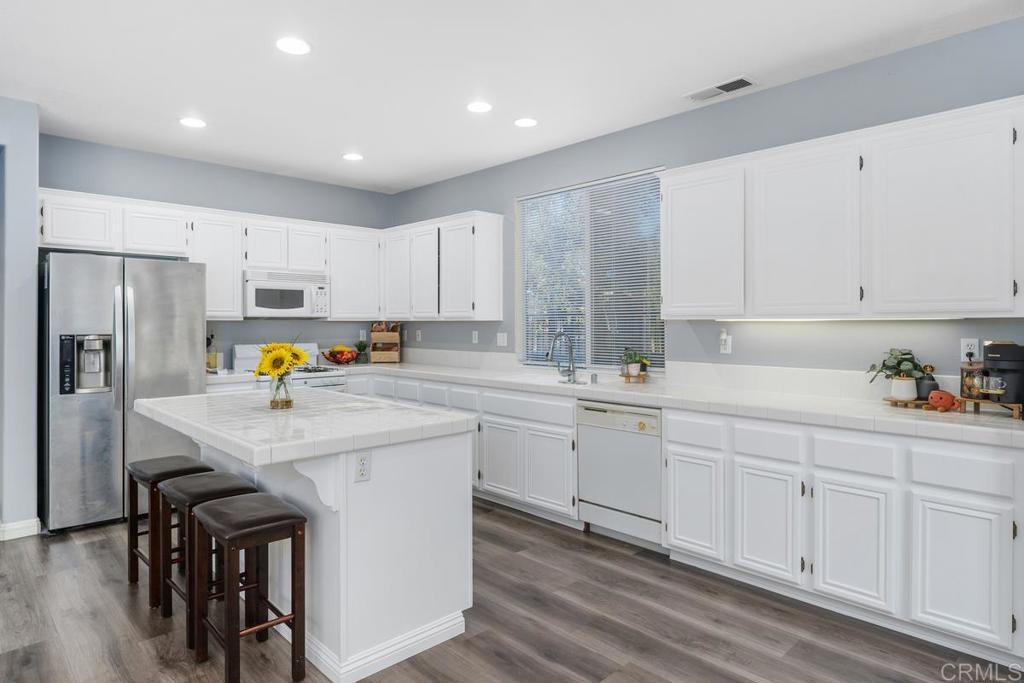 44753 Vail Oak Road Temecula, CA 92592 - Photo 17 of 38