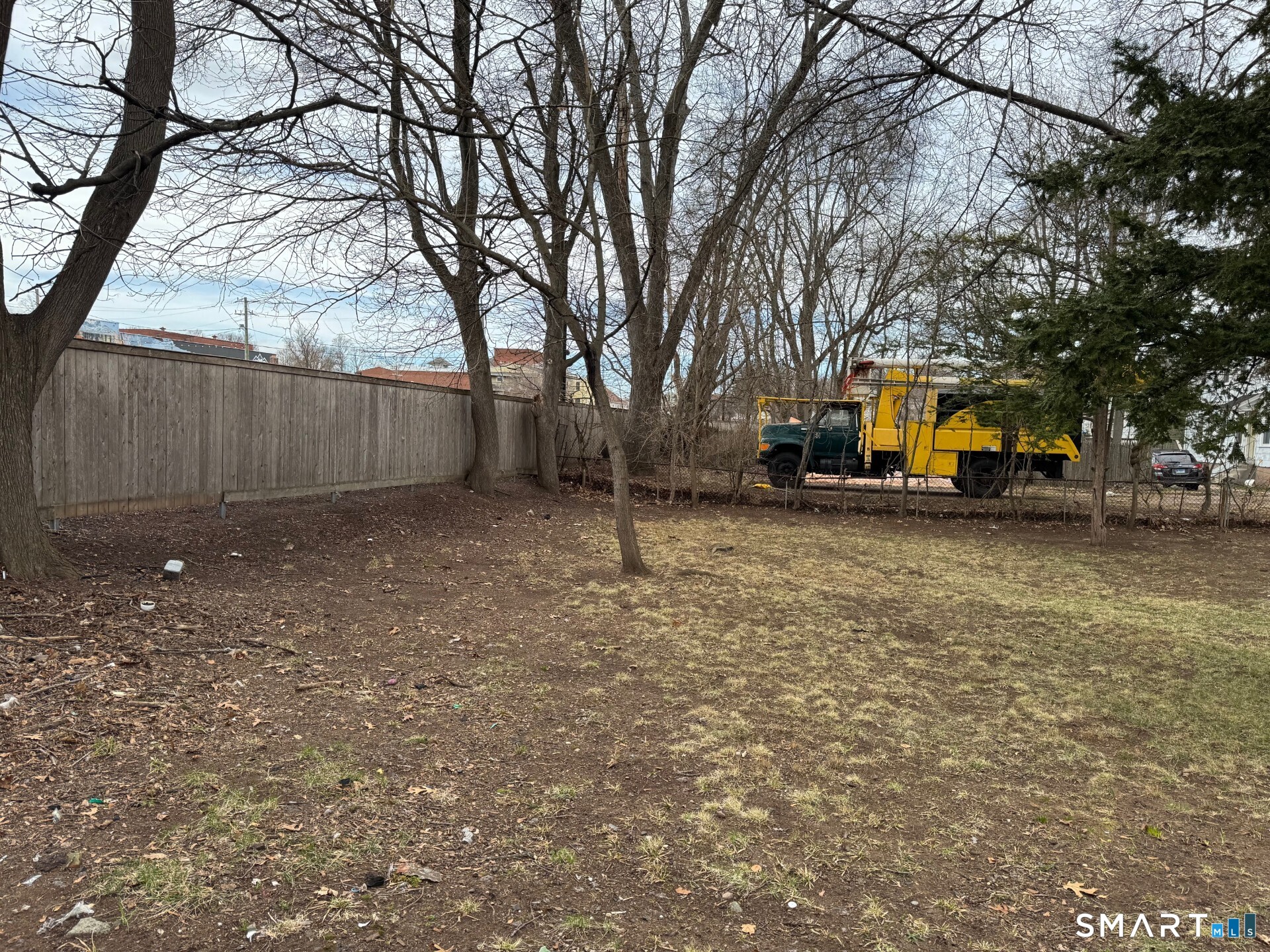 34-36 Cottage Street Manchester, CT 06040 - Photo 6 of 40 a view of park with large trees