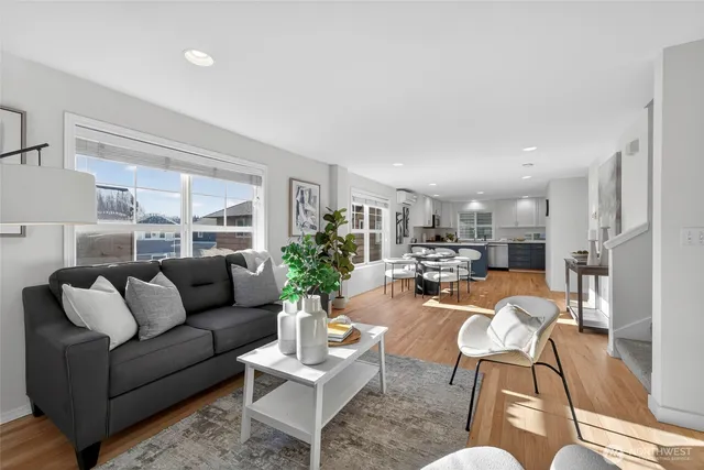 $1,020,000 | 3828 Interlake Avenue North, Unit A, Seattle, WA 98103