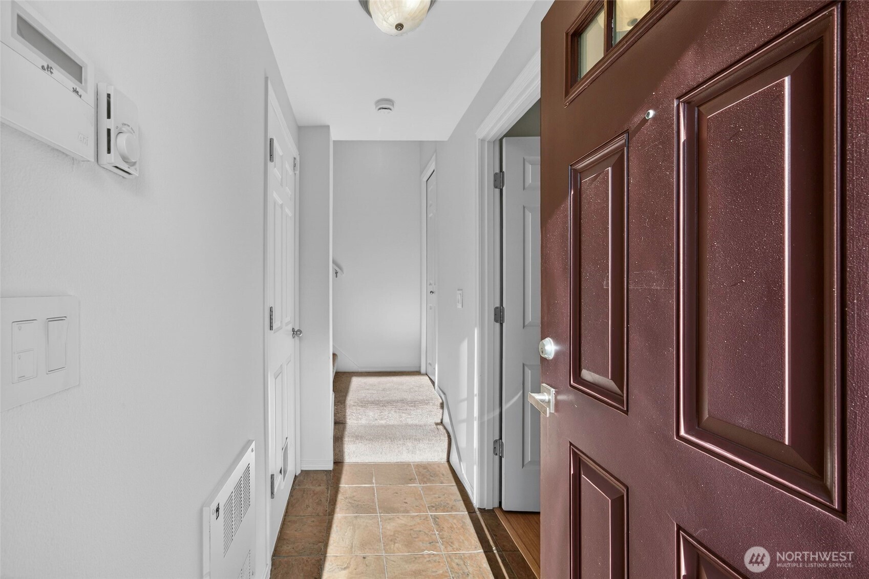 3828 Interlake Avenue North, Unit A Seattle, WA 98103 - Photo 32 of 40