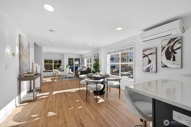 $1,020,000 | 3828 Interlake Avenue North, Unit A, Seattle, WA 98103