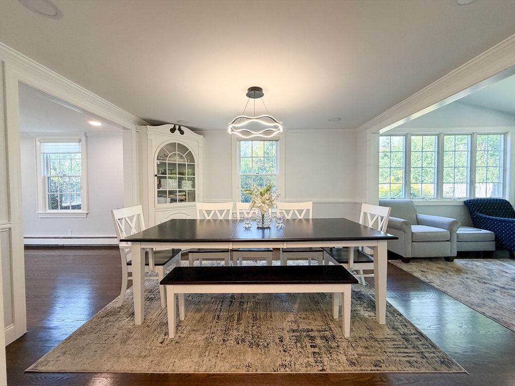 3 Sprague Road Wellesley, MA 02481 - Photo 7 of 33