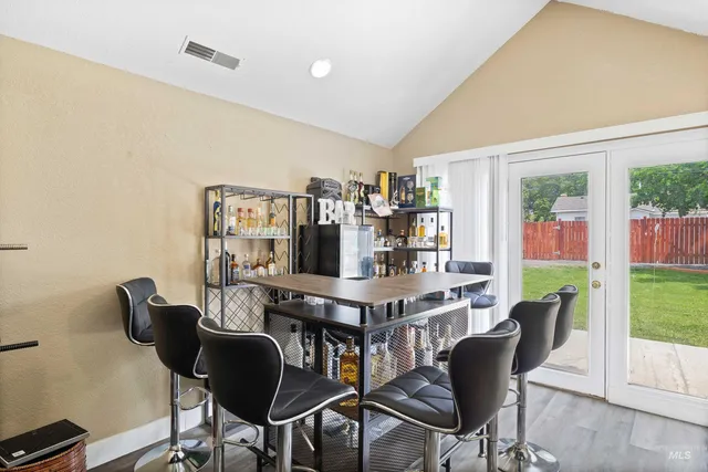 $270,900 | 726 Wyoming Street, Gooding, ID 83330