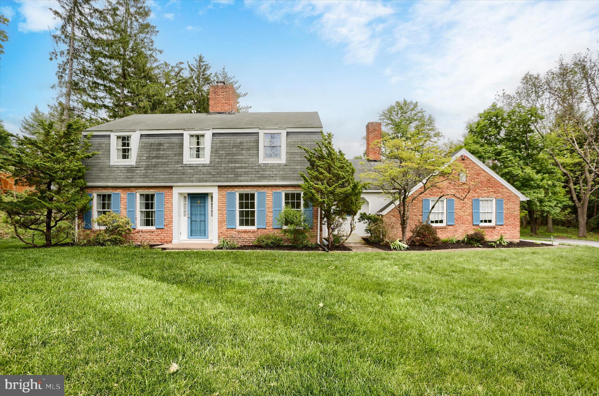 2919 Arcona Road Mechanicsburg, PA 17055 - Photo 2 of 49 a front view of a house with a garden