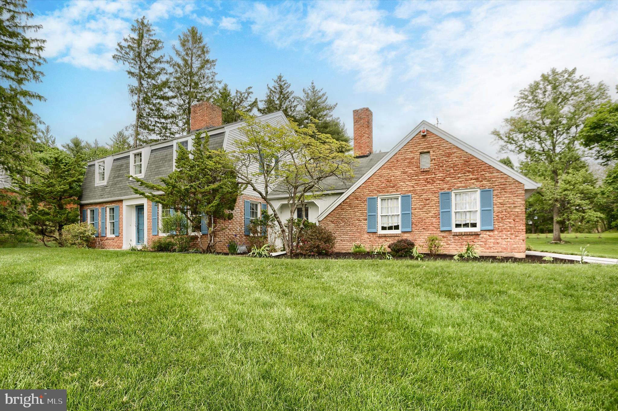 2919 Arcona Road Mechanicsburg, PA 17055 - Photo 3 of 49 a front view of a house with a yard