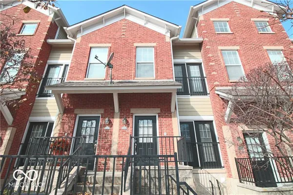 $1,800 | 6593 Reserve Drive, Indianapolis, IN 46220