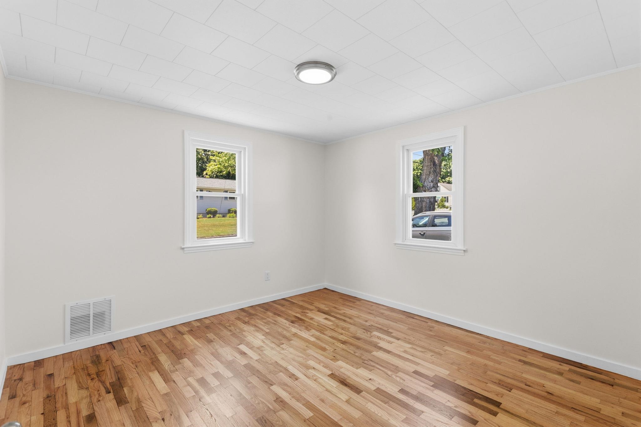 87 St Marie Street Manchester, NH 03102 - Photo 24 of 50