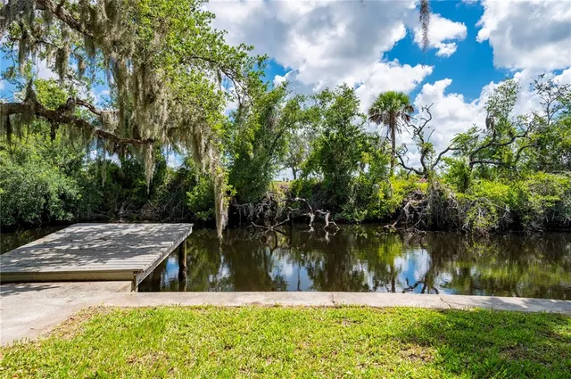 $405,000 | 5700 Oakview Lane, Punta Gorda, FL 33950