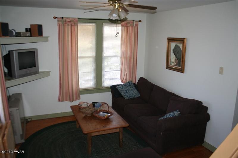 364 Spruce Lake Road Thompson, PA 18465 - Photo 5 of 15
