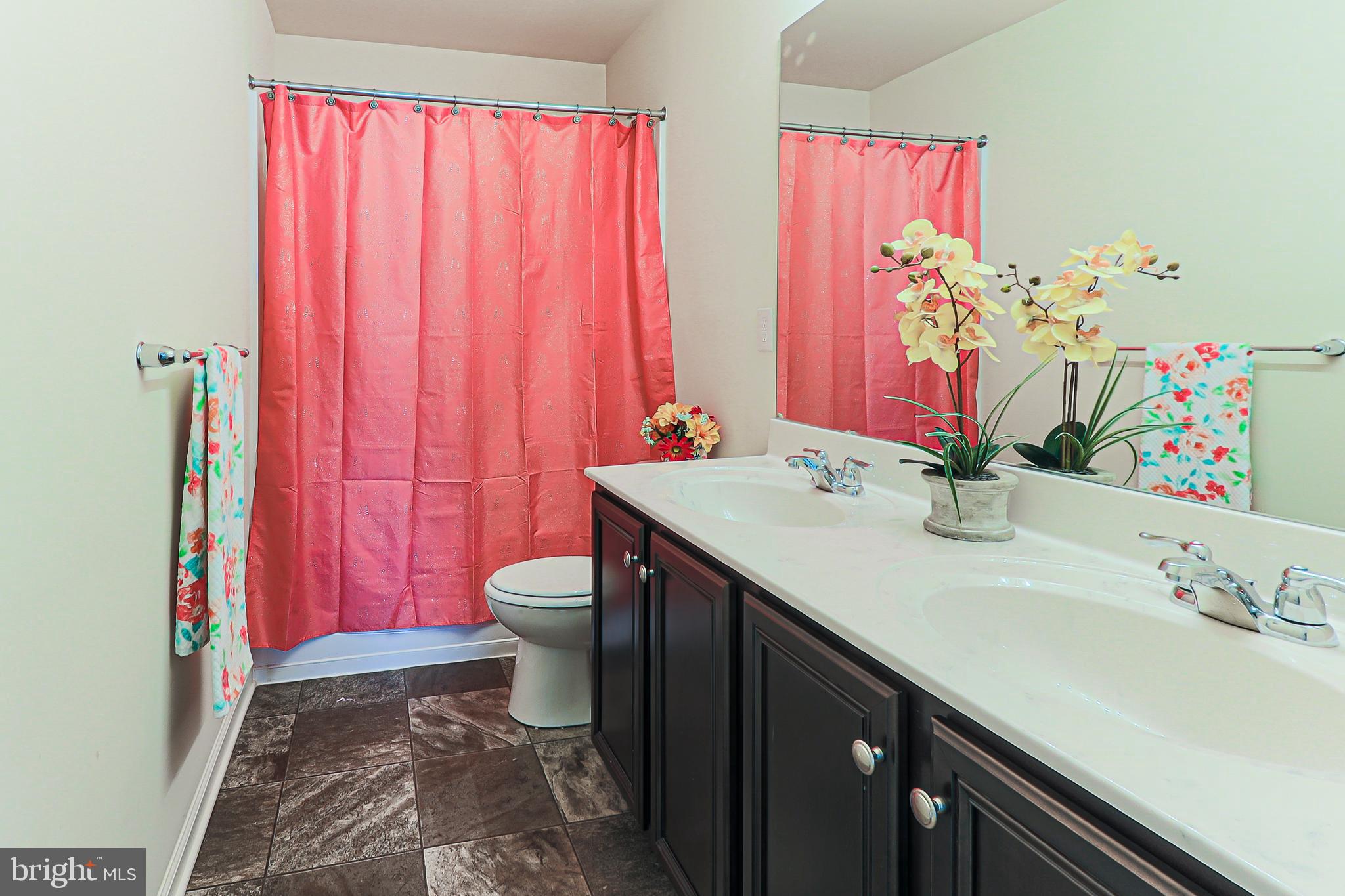 1107 Cardigan Road Middletown, DE 19709 - Photo 23 of 28 Guest bath!