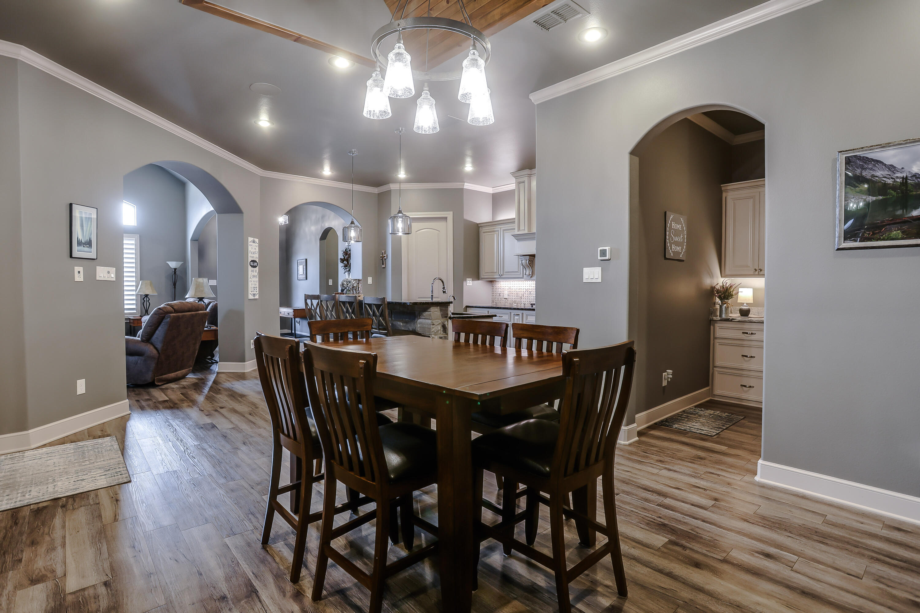 4910 109th Place Lubbock, TX 79424 - Photo 11 of 38 4910-111