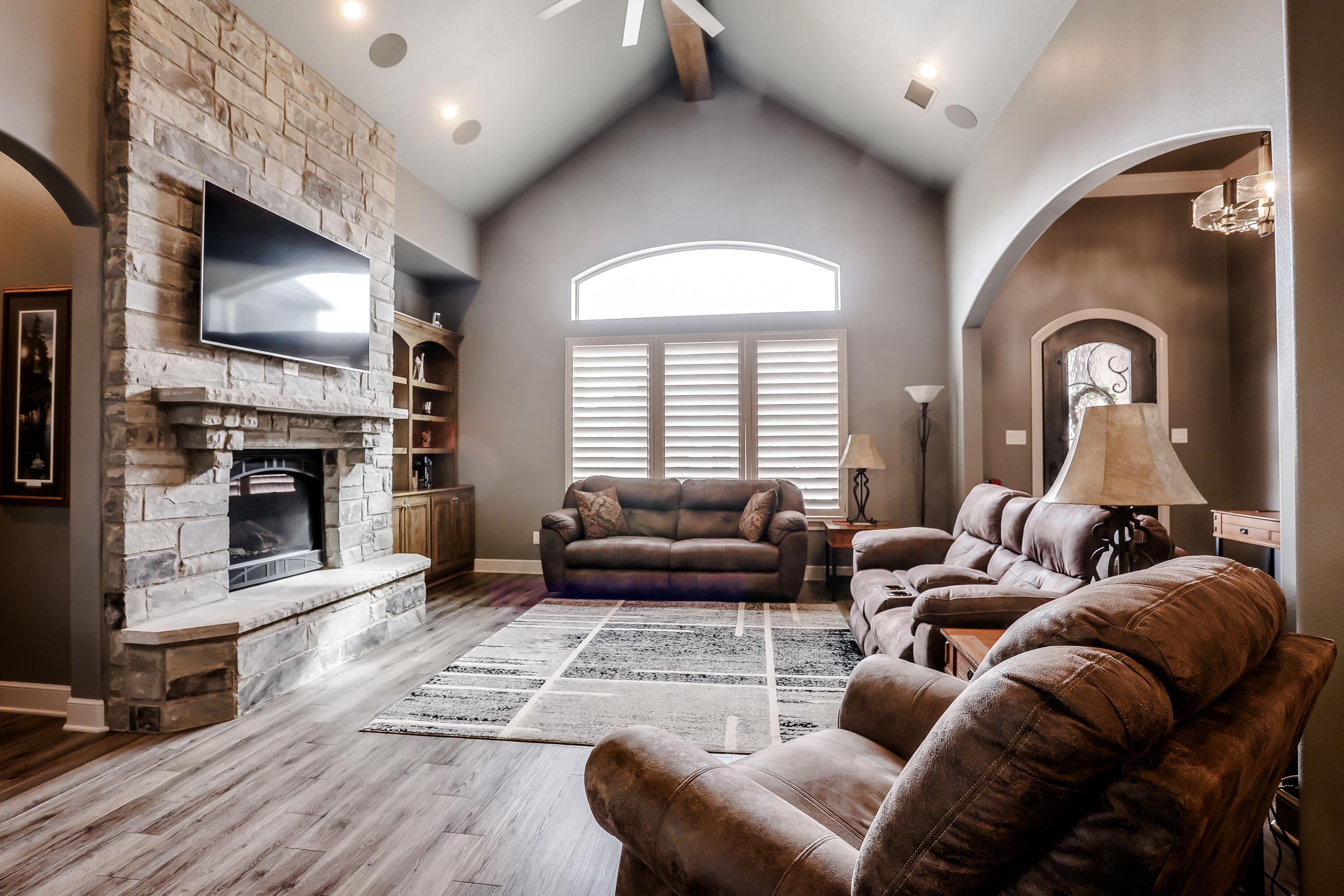 4910 109th Place Lubbock, TX 79424 - Photo 4 of 38 4910-103