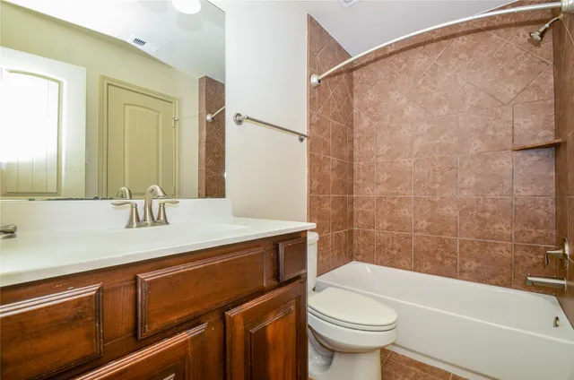 $2,975 | 11014 Sir Alex Drive, Tomball, TX 77375