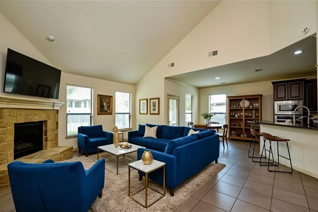 $2,975 | 11014 Sir Alex Drive, Tomball, TX 77375