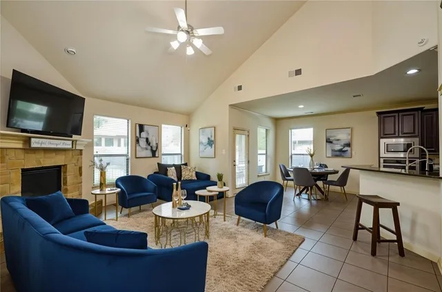 $2,975 | 11014 Sir Alex Drive, Tomball, TX 77375