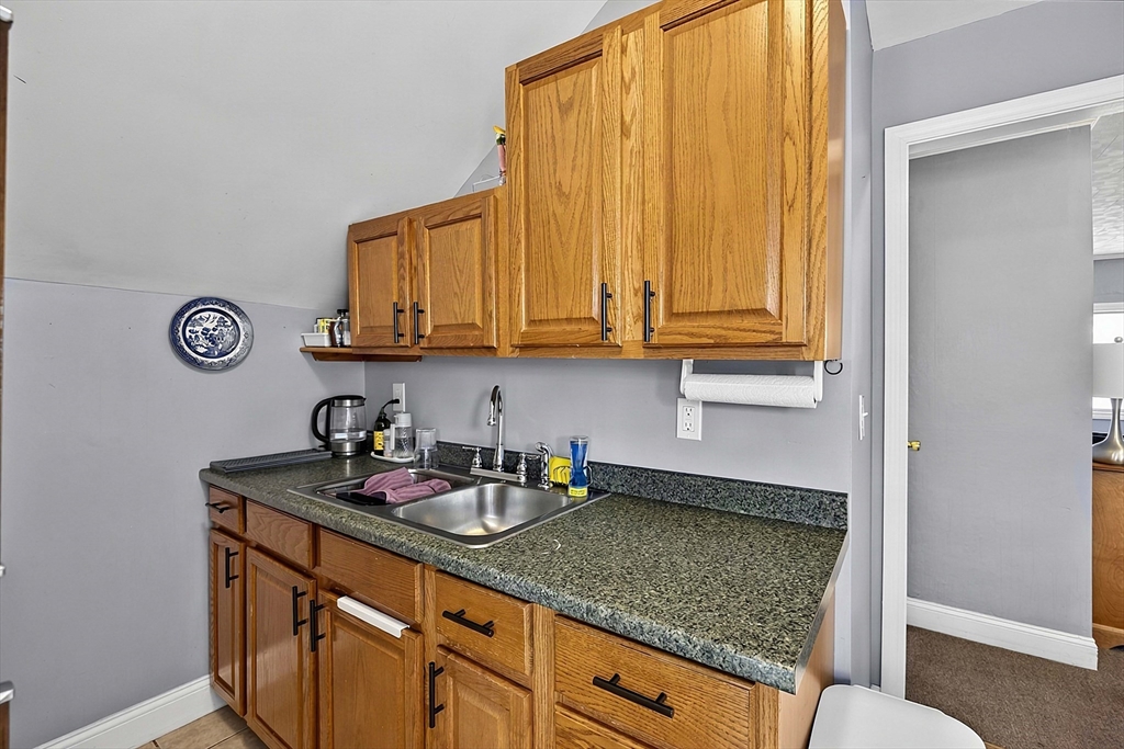 157 Denver Street Fall River, MA 02721 - Photo 21 of 40 Gallery Image 21