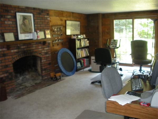 89 Hillside Road Deerfield, MA 01373 - Photo 24 of 25 Gallery Image 24