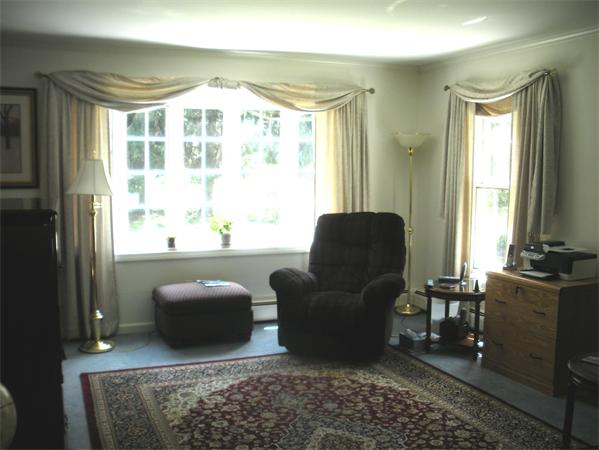 89 Hillside Road Deerfield, MA 01373 - Photo 10 of 25 Gallery Image 10