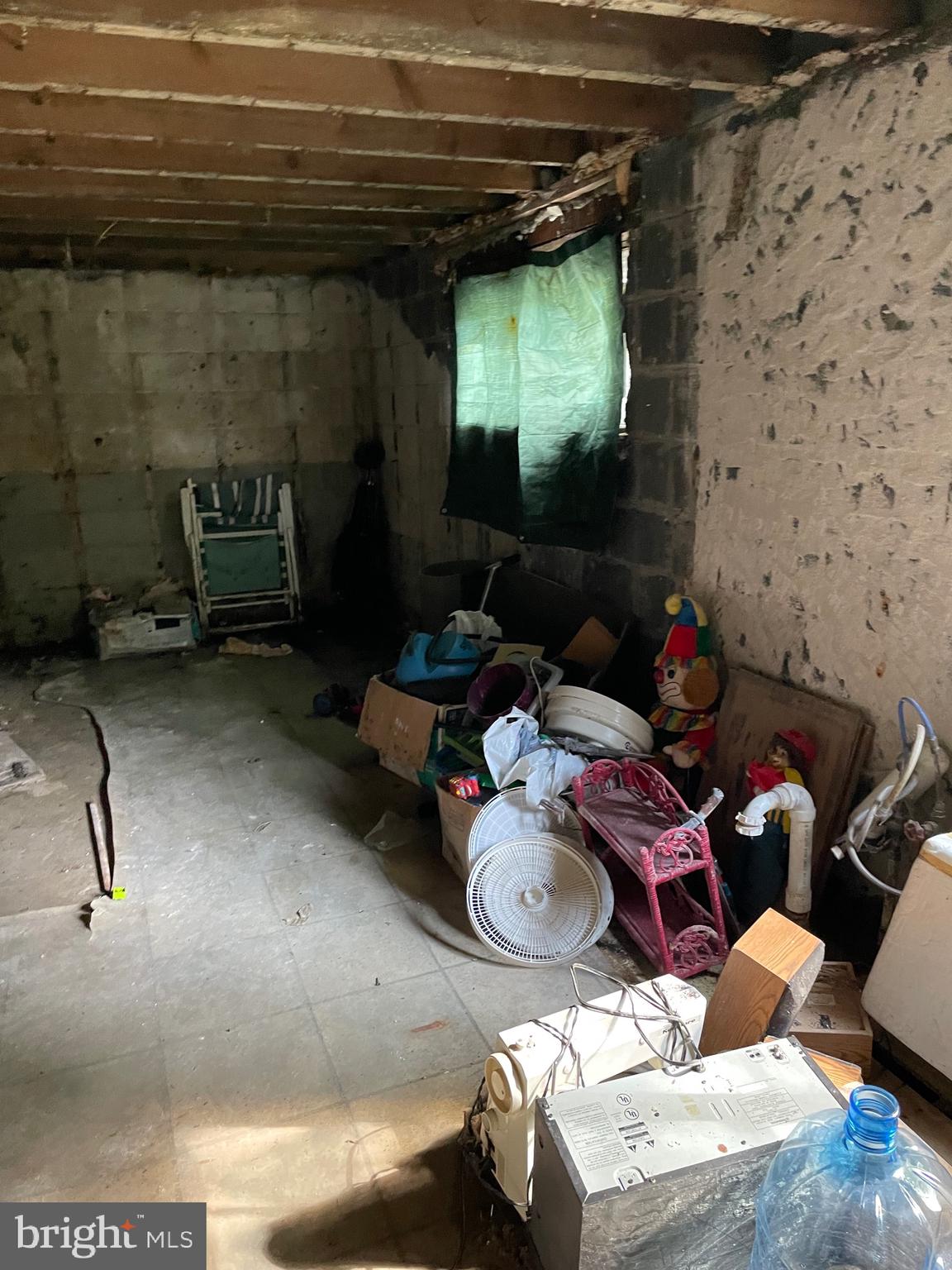 14602 Michael Road Northeast Cumberland, MD 21502 - Photo 14 of 20 a room with furniture and a fireplace