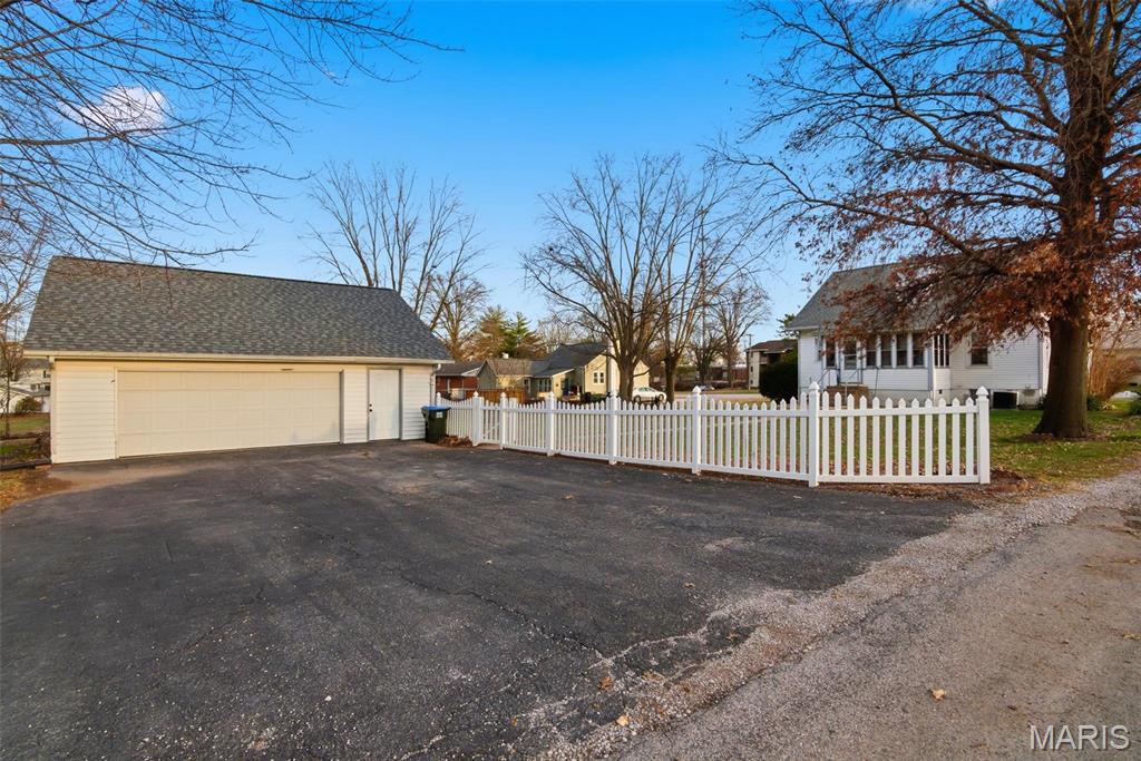 203 East Mill Street Waterloo, IL 62298 - Photo 14 of 45