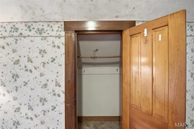 $271,000 | 203 East Mill Street, Waterloo, IL 62298