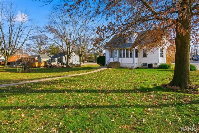 $271,000 | 203 East Mill Street, Waterloo, IL 62298