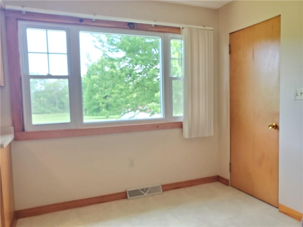 117 Grindel Road Prospect, PA 16052 - Photo 7 of 22