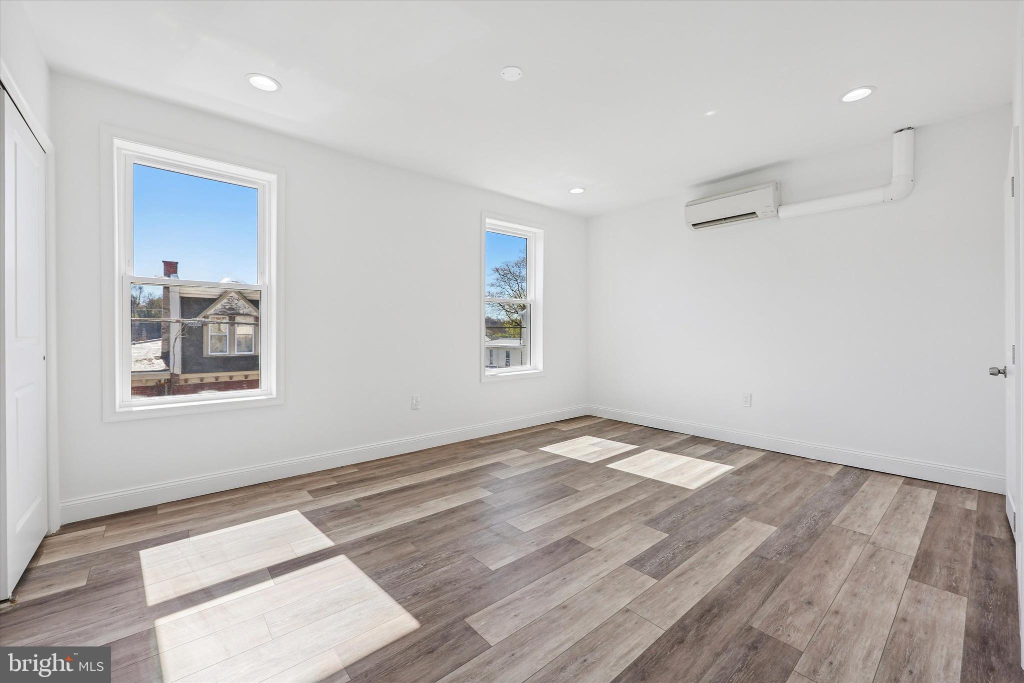 3847 Terrace Street Philadelphia, PA 19128 - Photo 21 of 27 3rd Floor Apt - Bedroom