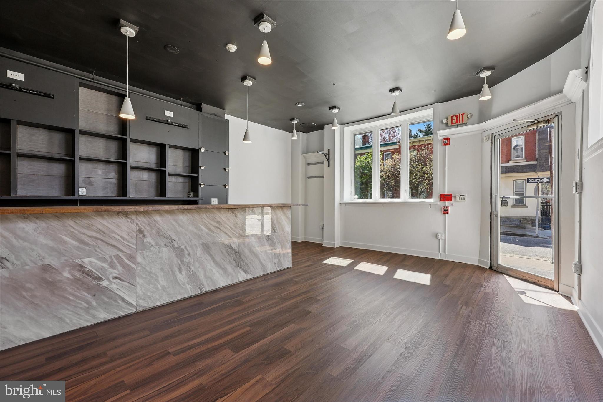 3847 Terrace Street Philadelphia, PA 19128 - Photo 6 of 27 Main Bar Area