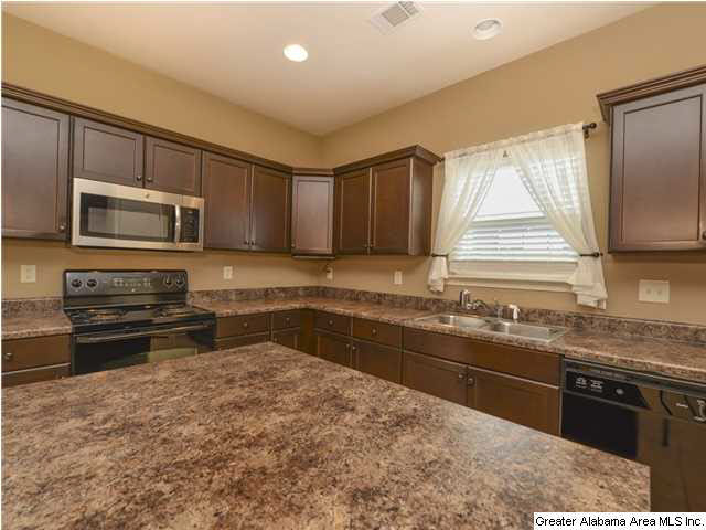 1064 Maryanna Road Calera, AL 35040 - Photo 9 of 30