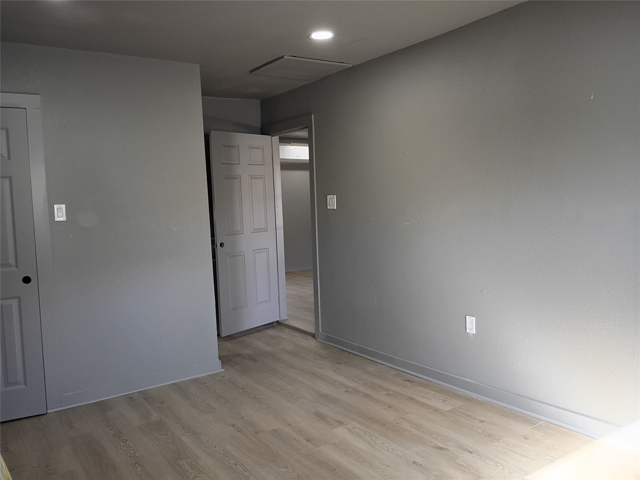 5617 Malmedy Road Houston, TX 77033 - Photo 7 of 12 1st bedroom