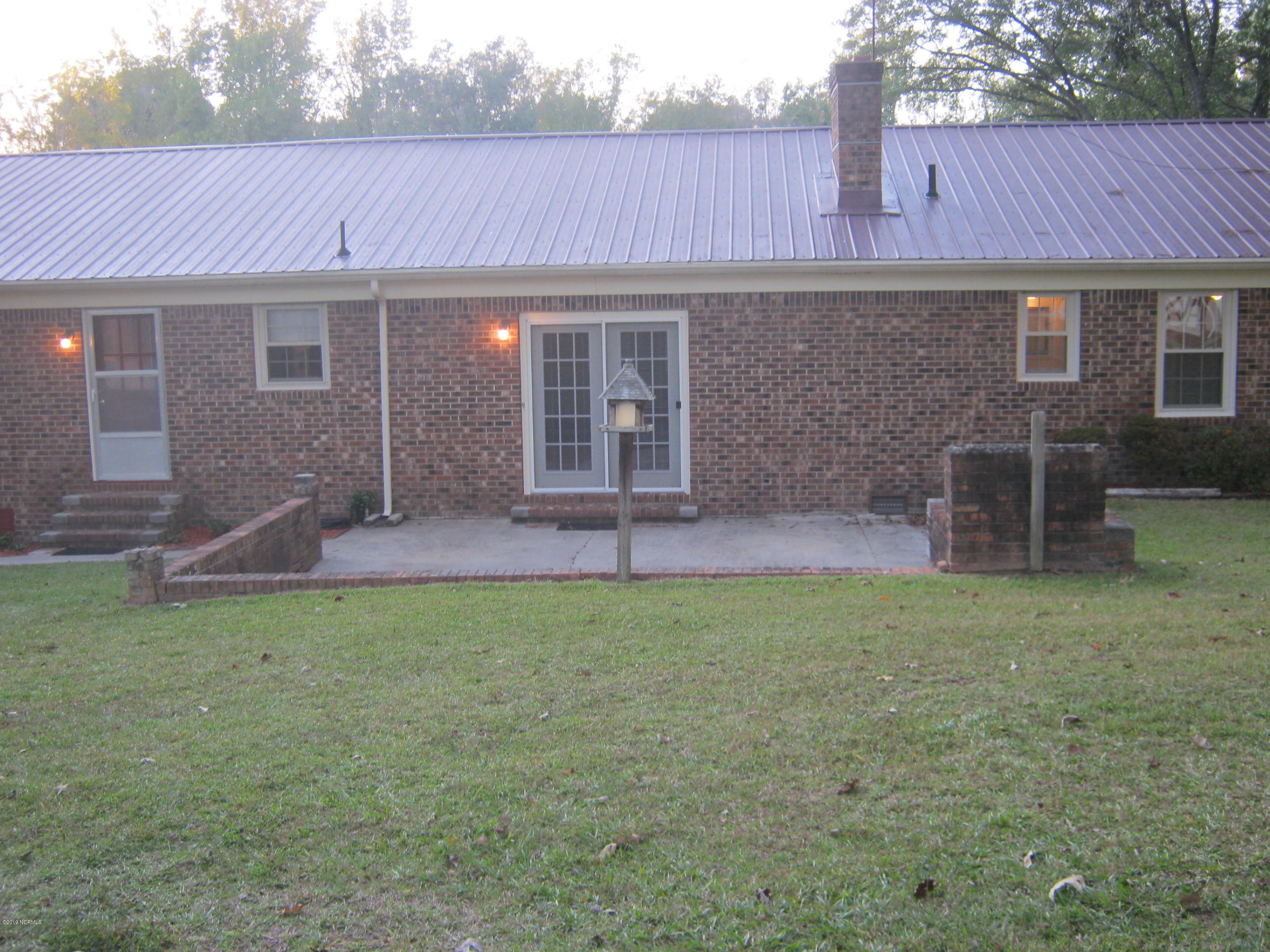 1291 Oakview Road Williamston, NC 27892 - Photo 29 of 36 IMG_5975