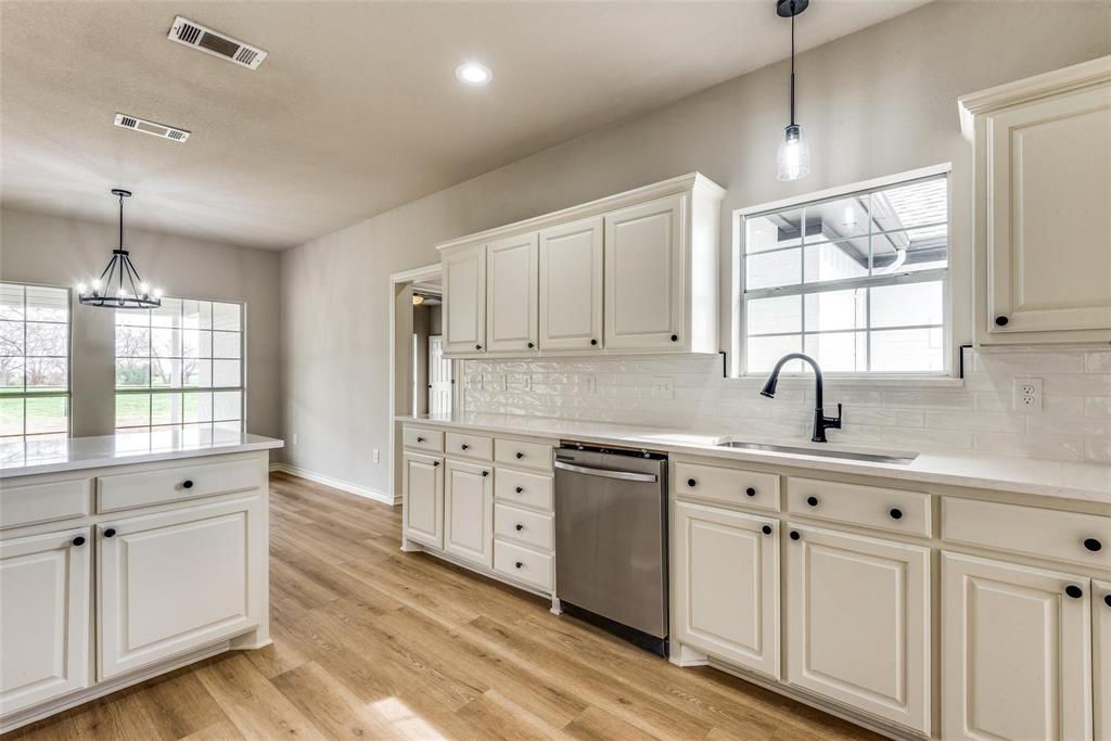 9986 Copeland Place Pilot Point, TX 76258 - Photo 7 of 24