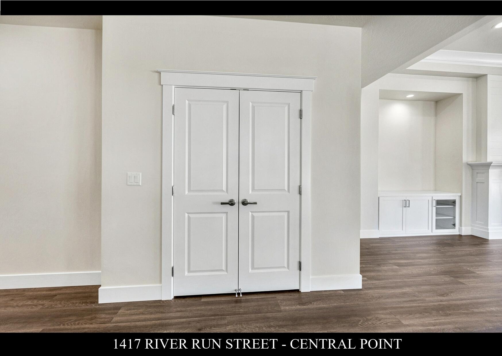 1417 River Run Street Central Point, OR 97502 - Photo 17 of 73 24
