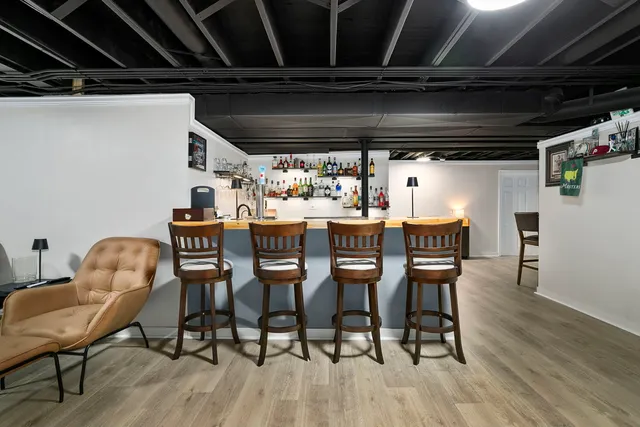 $675,000 | 1 Open Parkway North, Hawthorn Woods, IL 60047