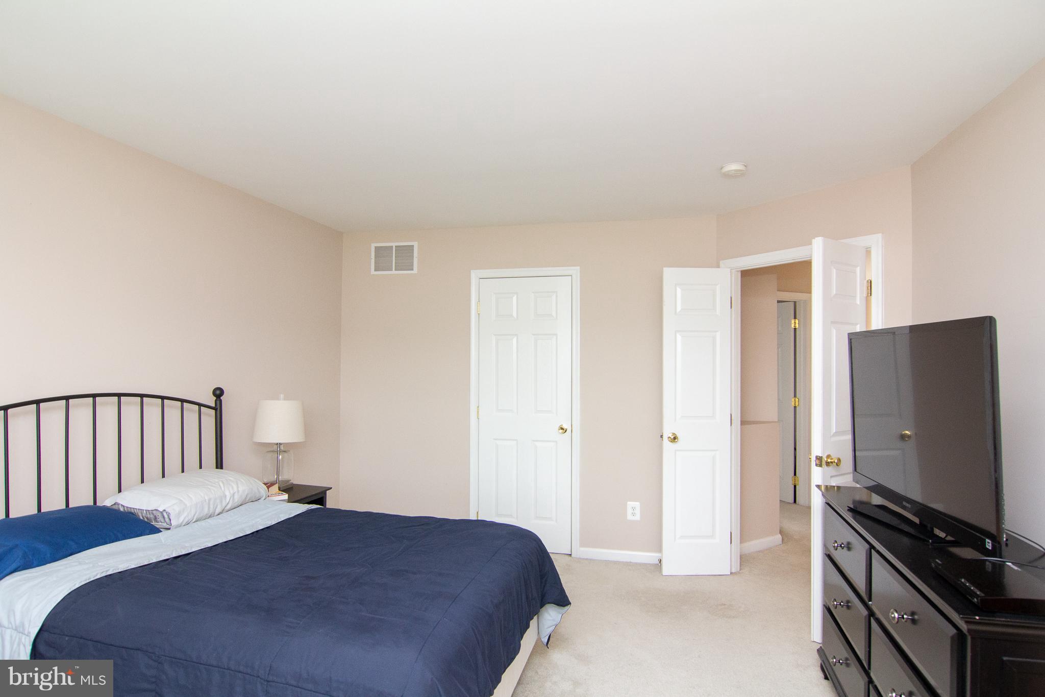 233 Colbert Street Taneytown, MD 21787 - Photo 24 of 30 Bedroom (Master)