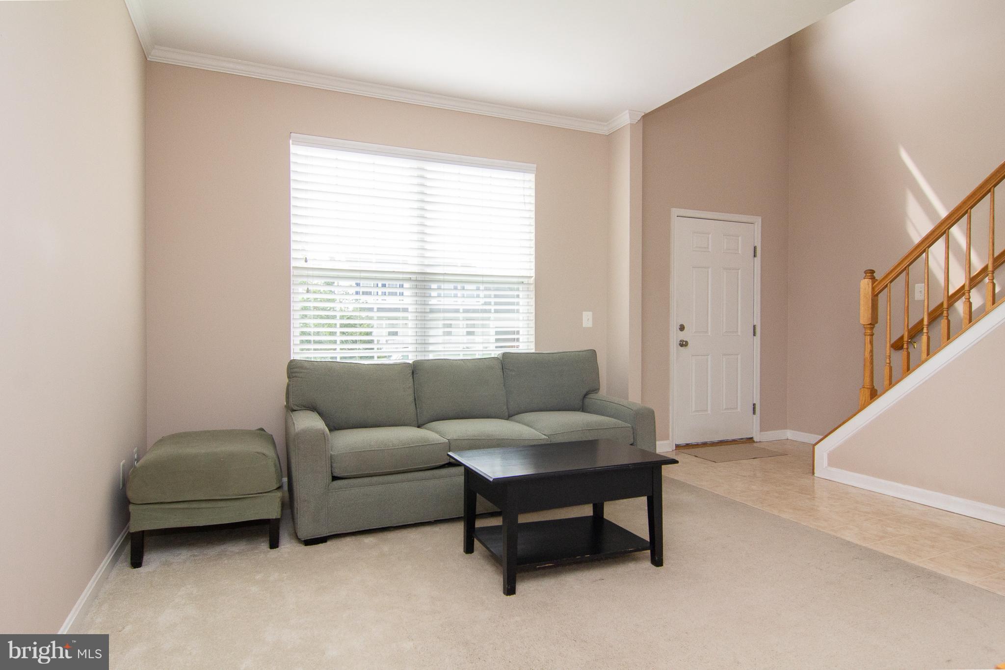 233 Colbert Street Taneytown, MD 21787 - Photo 4 of 30 Living Room