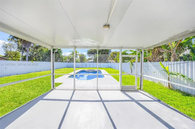 $3,500 | 2318 Scott Street, Hollywood, FL 33020