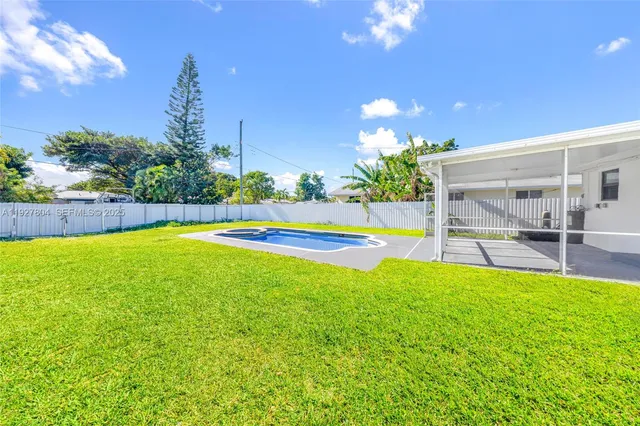 $3,500 | 2318 Scott Street, Hollywood, FL 33020